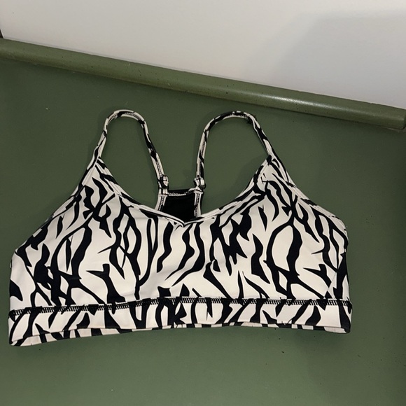 ZYIA Active Zebra Sports Bra - Picture 2 of 4